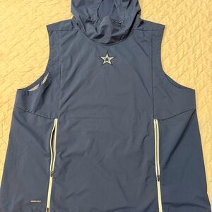 Nike Men's Dallas Cowboys Navy Sleeveless Hooded Vest